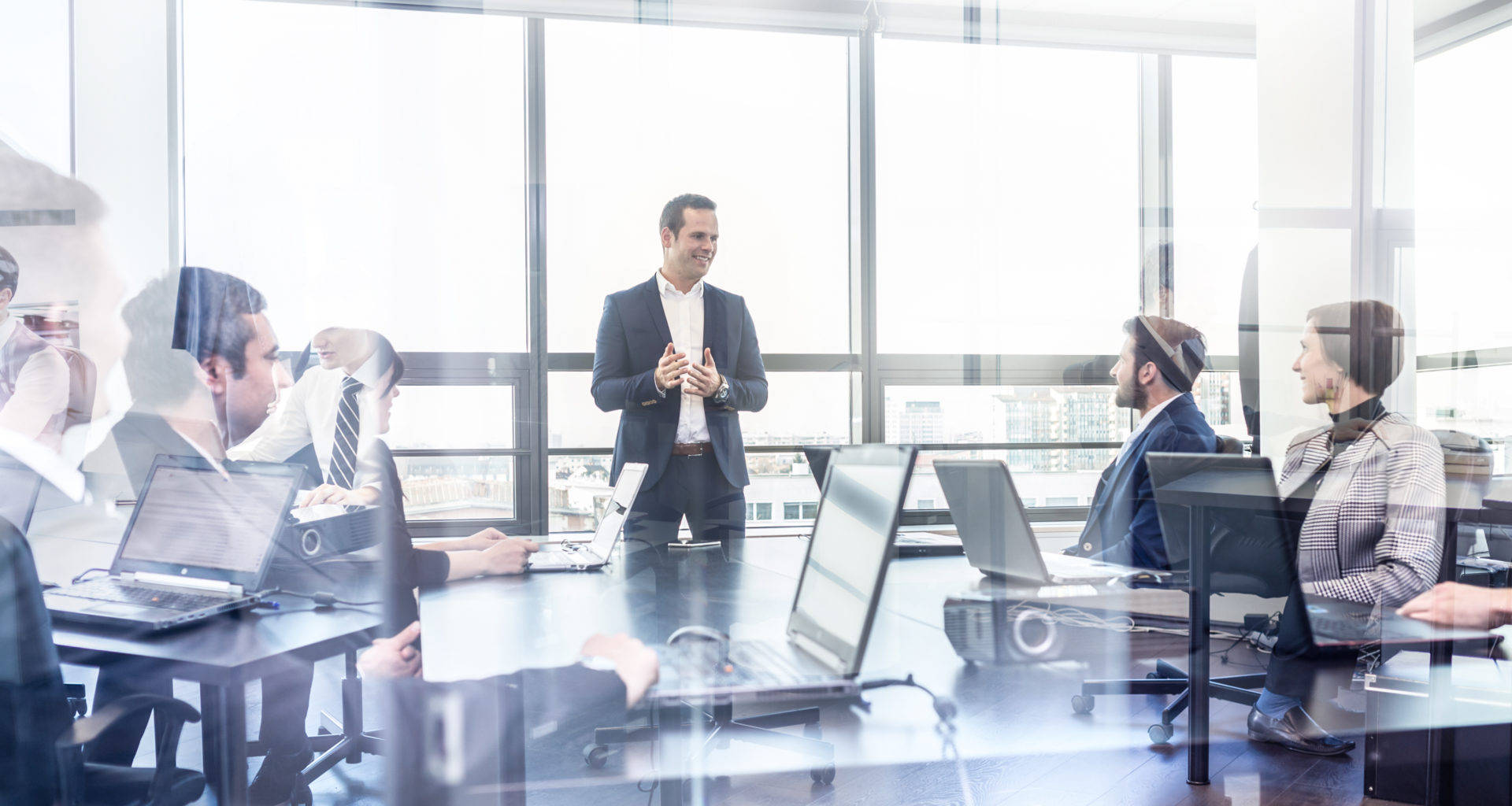 IT Consulting Strategies Used by AppzVenture Conceptual Visualization